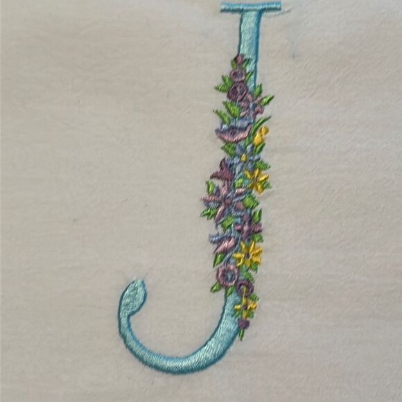 Embroidered DG Collections 100% Cotton 27"x27" Flour “J” Monogram Towel - Picture 5 of 7